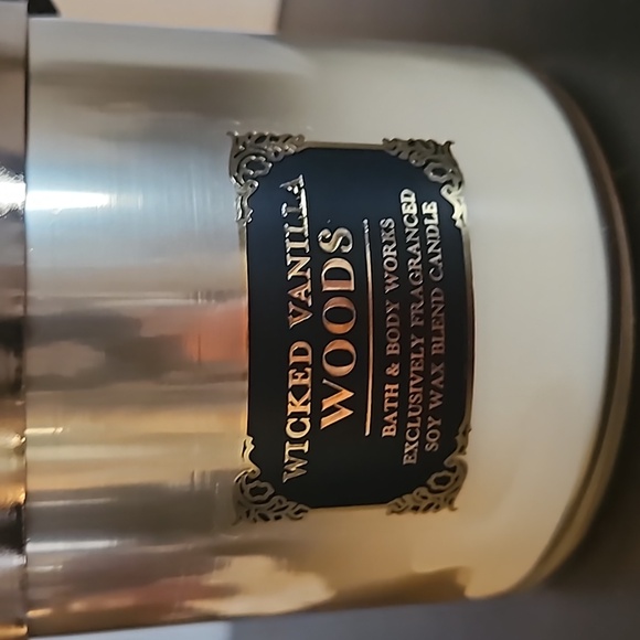New wicked vanilla woods 3 wick candle with snake lid from bath and body… - Picture 2 of 5